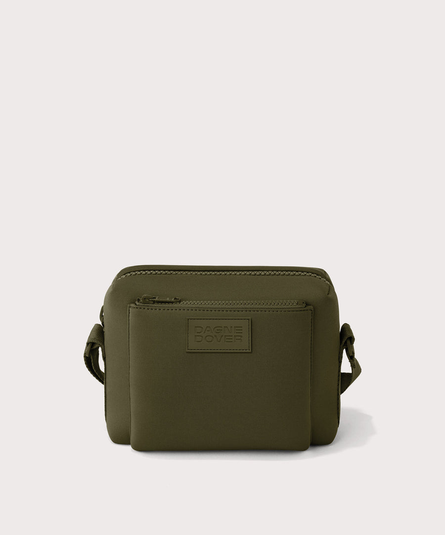 Micah Crossbody in Dark Moss